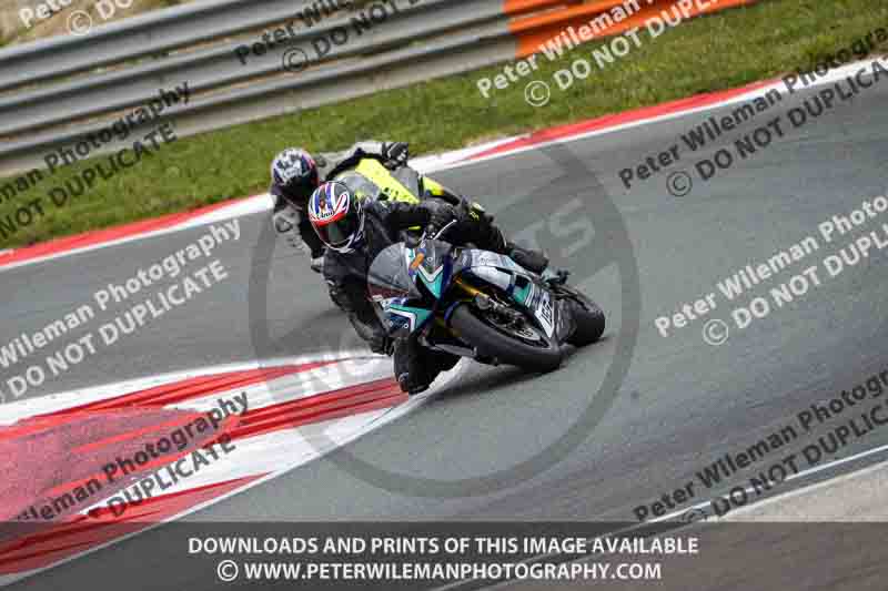 cadwell no limits trackday;cadwell park;cadwell park photographs;cadwell trackday photographs;enduro digital images;event digital images;eventdigitalimages;navarra;no limits trackdays;peter wileman photography;racing digital images;trackday digital images;trackday photos